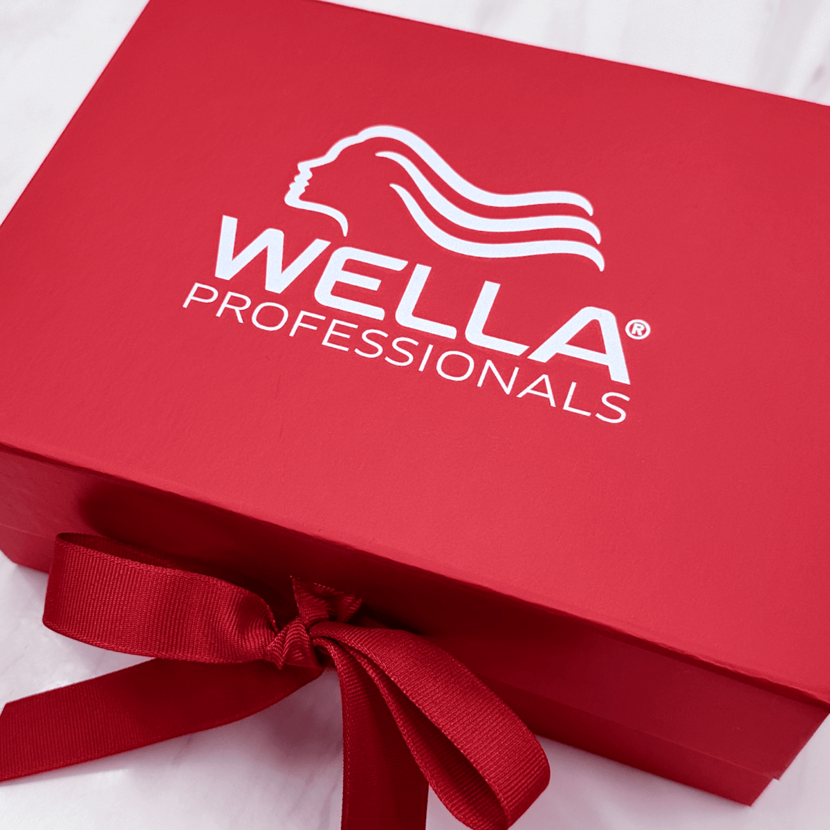 Red Medium Rectangle Magnetic Gift Boxes
