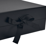 close up of grosgrain ribbon on A5 deep black gift box 
