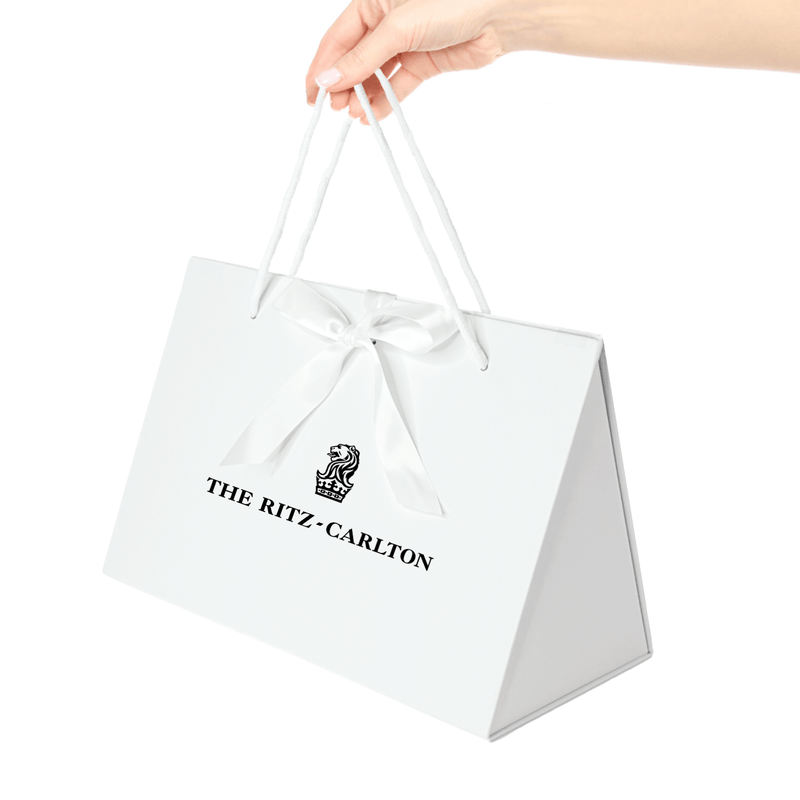 luxury white triangle gift bo purse style gift box with custom logo 